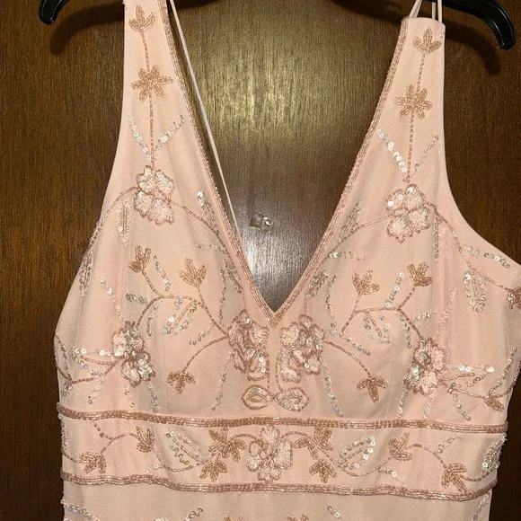 Adrianna Papell Bridesmaid Formal Sequin Floral Floor length Gown Dress Size 18 - Picture 3 of 7